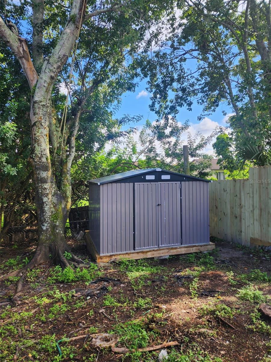 624 GOLDEN SUNSHINE CIR, ORLANDO, FL, 32807