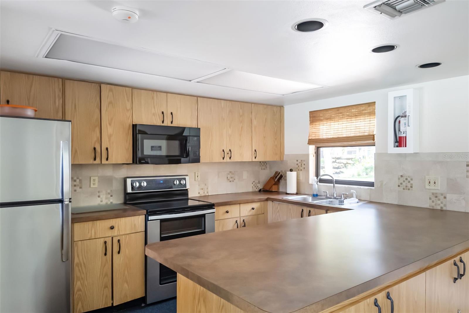 305 30TH AVE W #A209, BRADENTON, FL, 34205