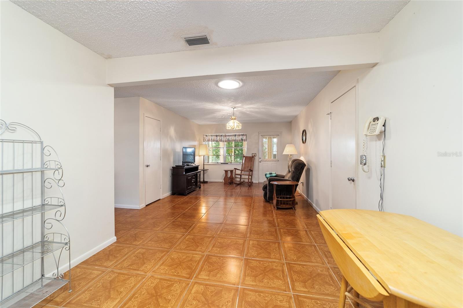 8666 SW 92ND LN #E, OCALA, FL, 34481
