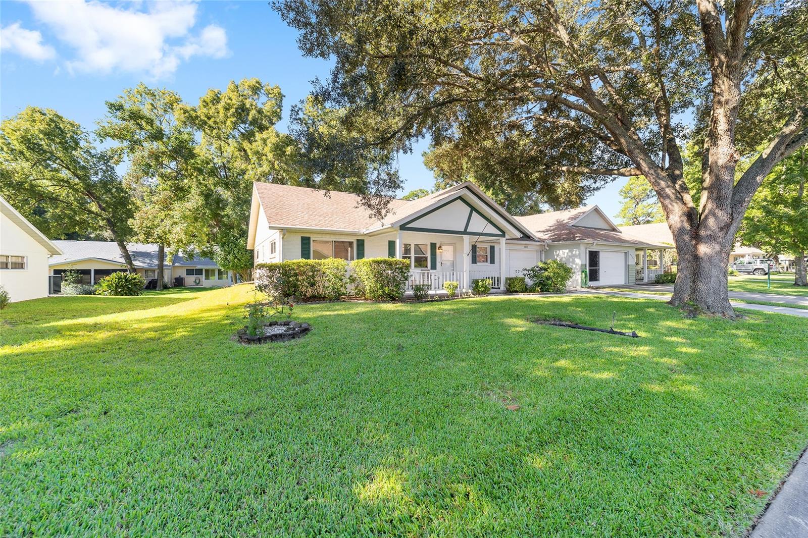 8666 SW 92ND LN #E, OCALA, FL, 34481