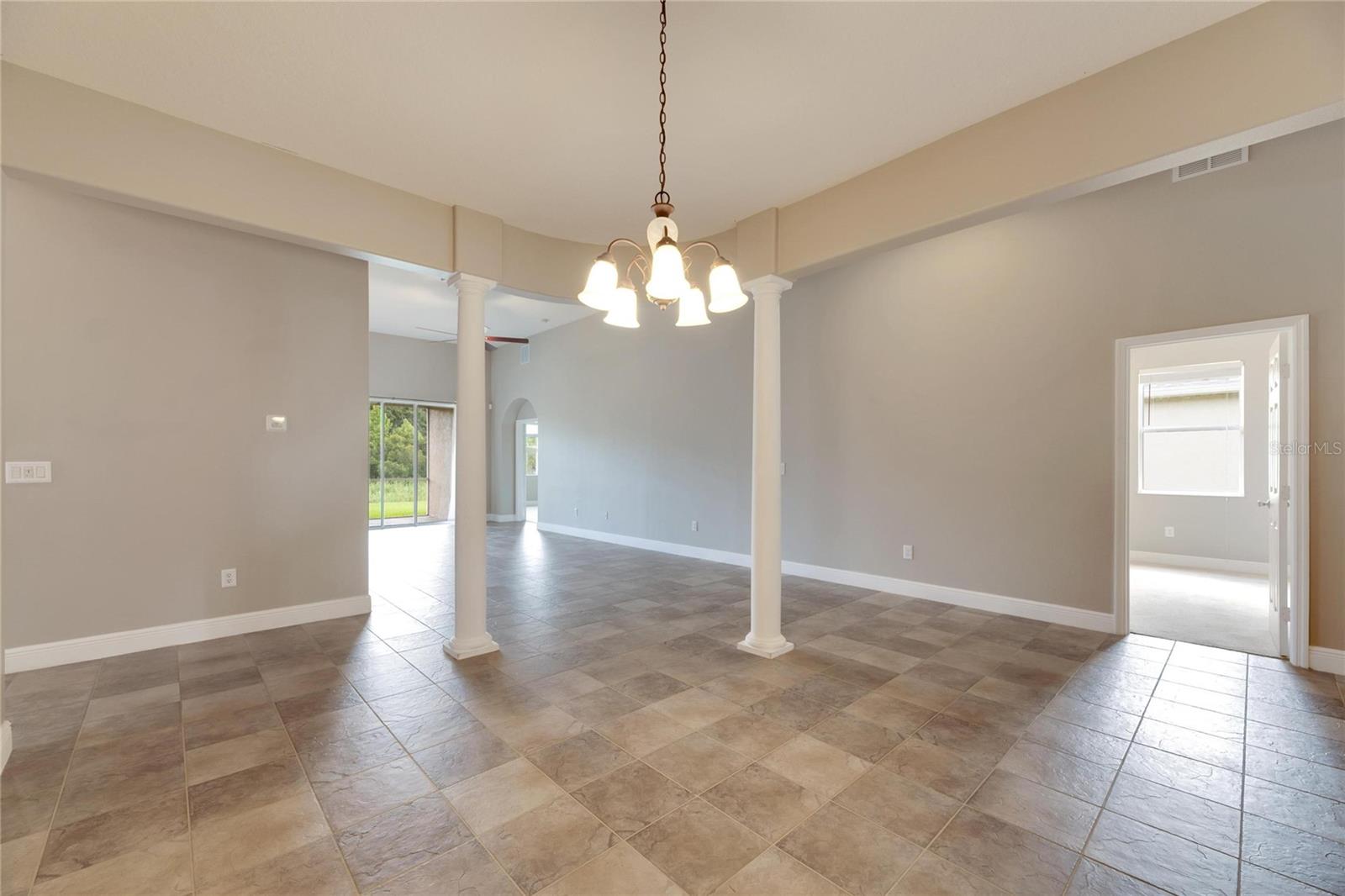 16149 BRIDGEPARK DR, LITHIA, FL, 33547