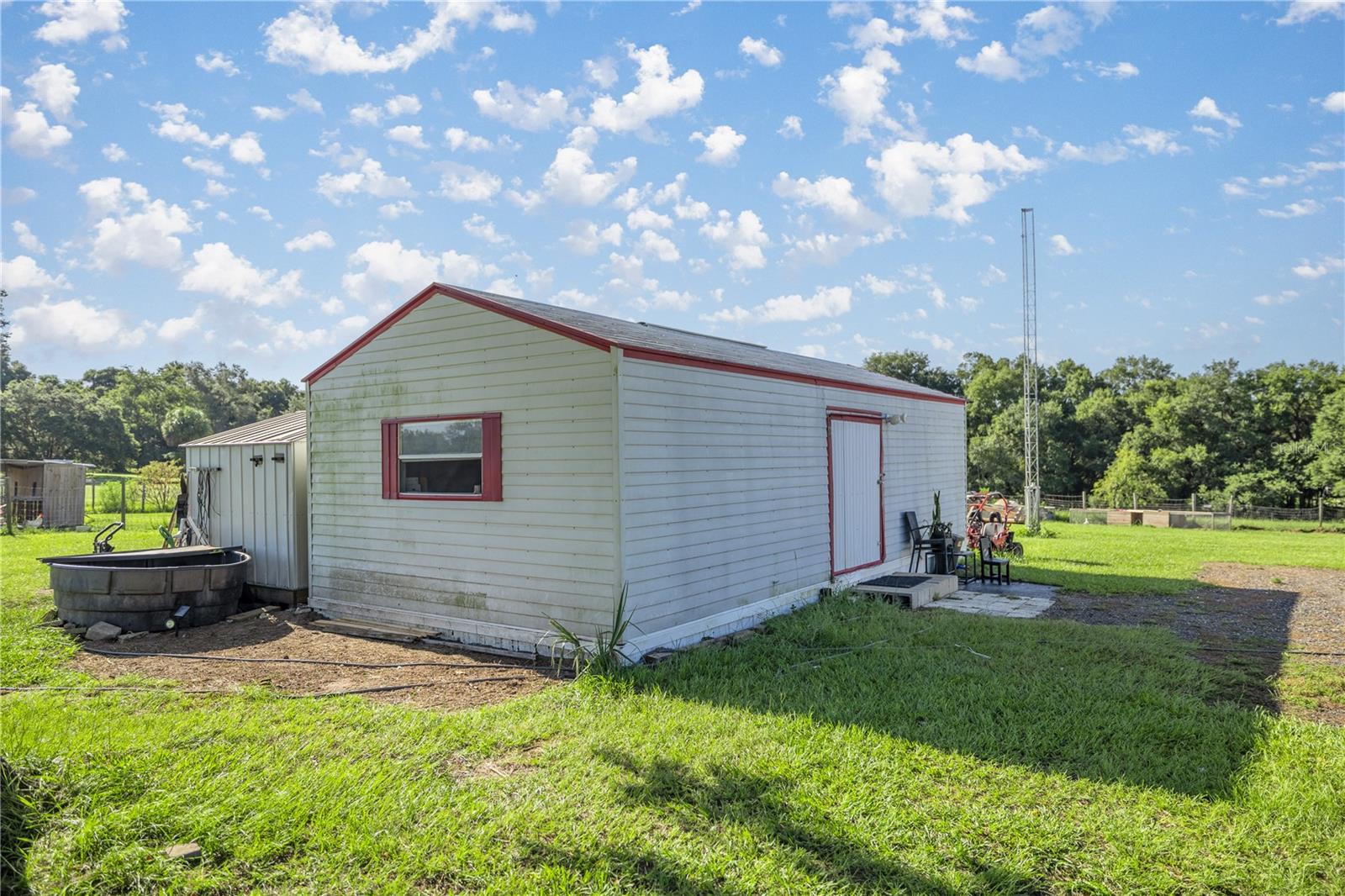 16300 SE HIGHWAY 42, WEIRSDALE, FL, 32195