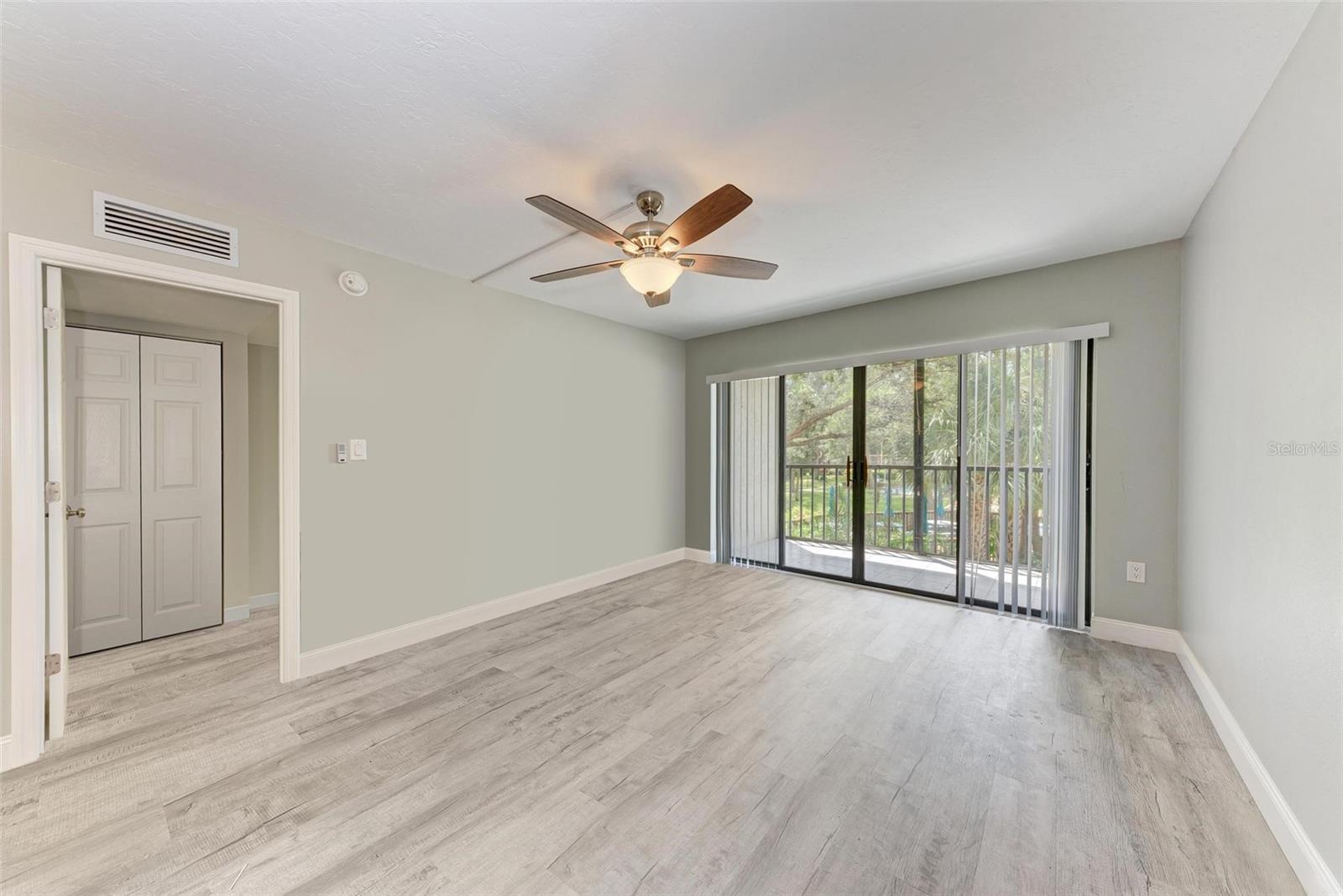 515 30TH AVE W #H201, BRADENTON, FL, 34205