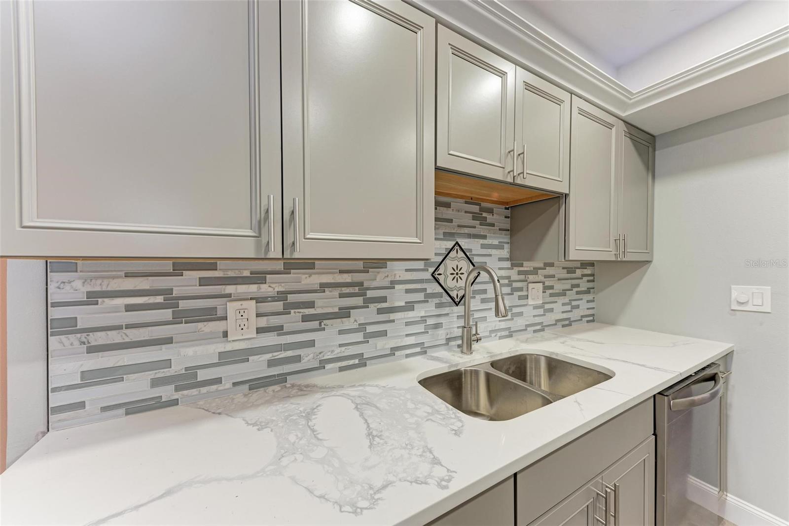 515 30TH AVE W #H201, BRADENTON, FL, 34205