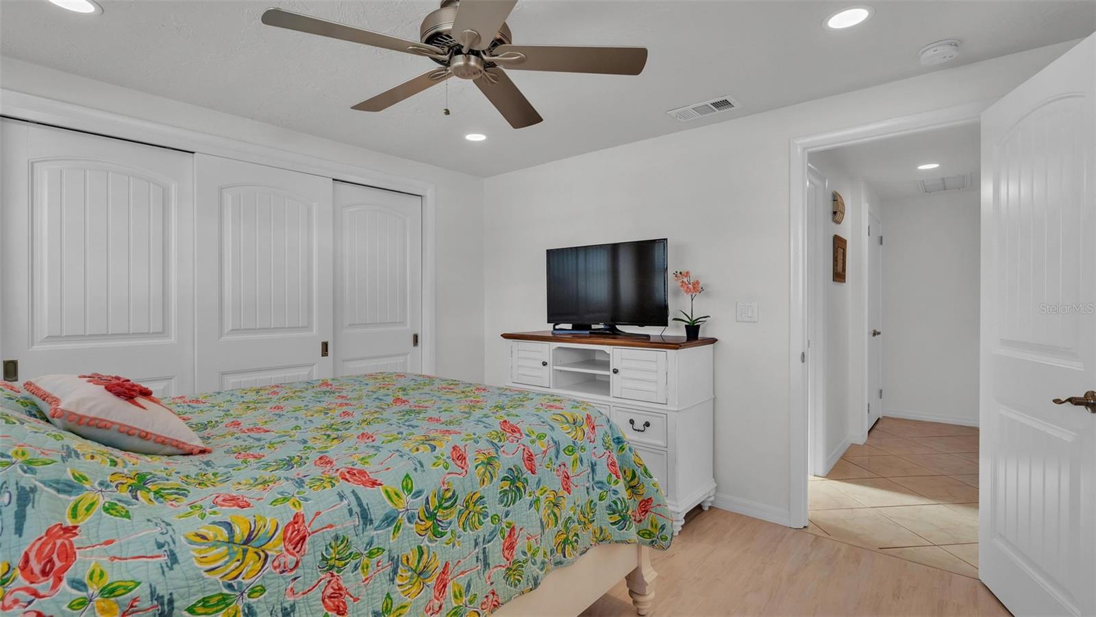 9907 ROYAL PALM DR, BRADENTON, FL, 34210