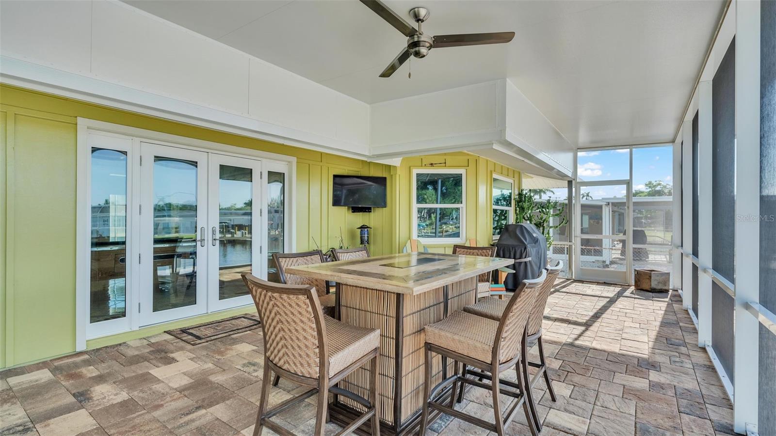 9907 ROYAL PALM DR, BRADENTON, FL, 34210