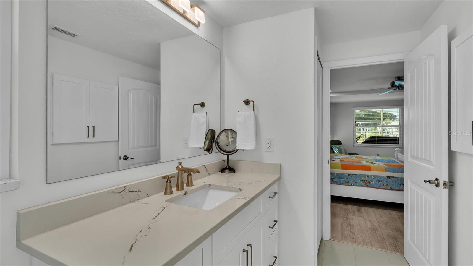 9907 ROYAL PALM DR, BRADENTON, FL, 34210