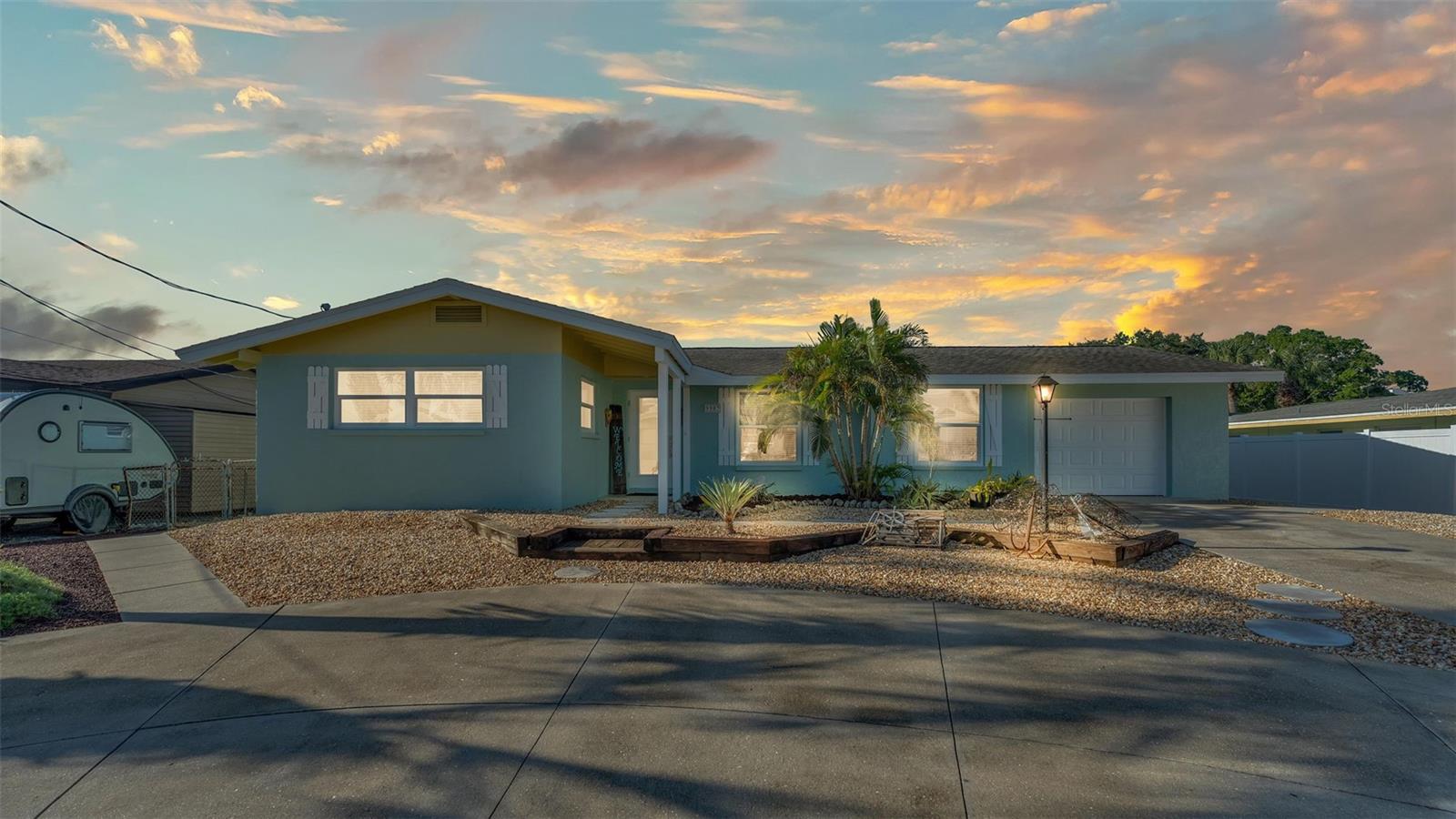 9907 ROYAL PALM DR, BRADENTON, FL, 34210