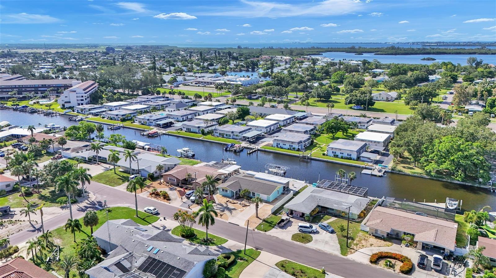 9907 ROYAL PALM DR, BRADENTON, FL, 34210