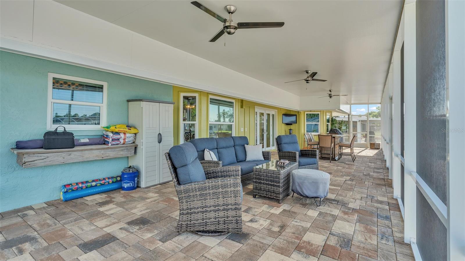 9907 ROYAL PALM DR, BRADENTON, FL, 34210