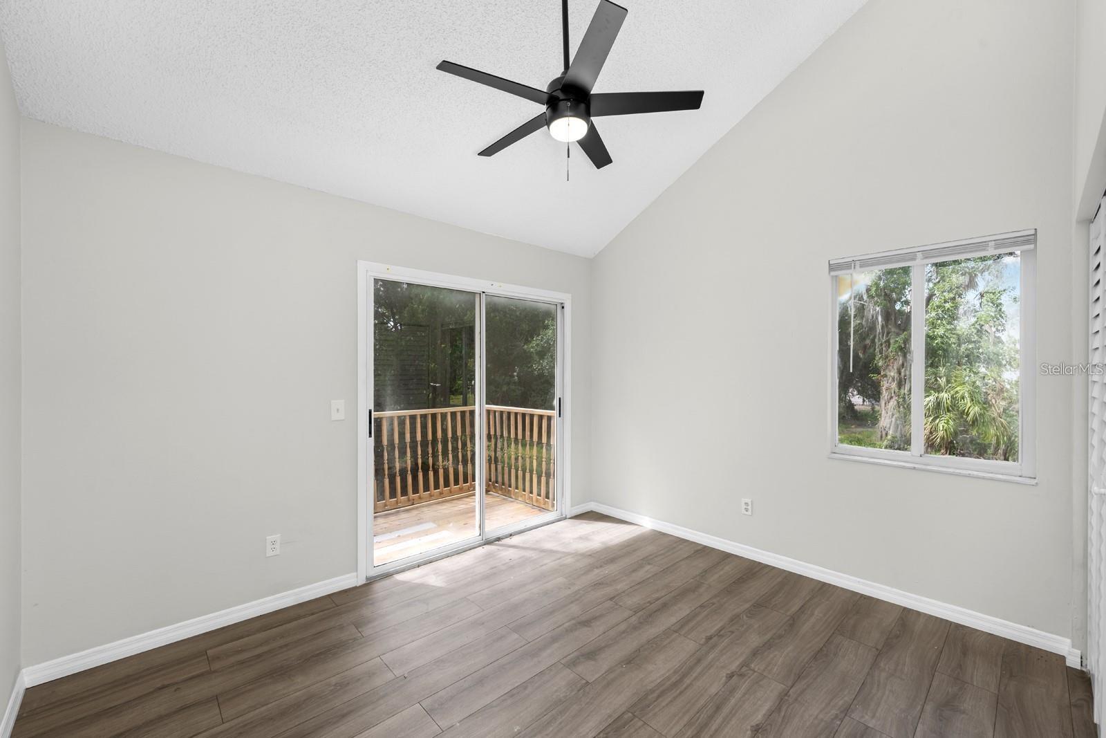 610-612 / 614-616 WARN REE CIR, NEW SMYRNA BEACH, FL, 32168