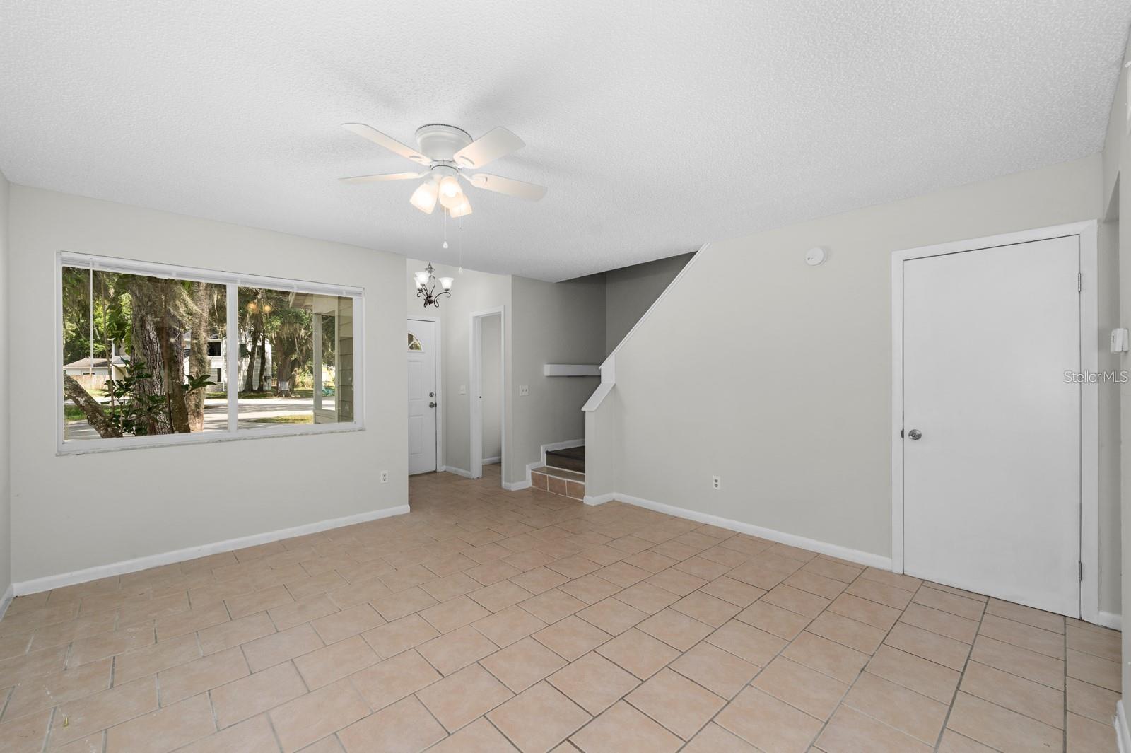 610-612 / 614-616 WARN REE CIR, NEW SMYRNA BEACH, FL, 32168