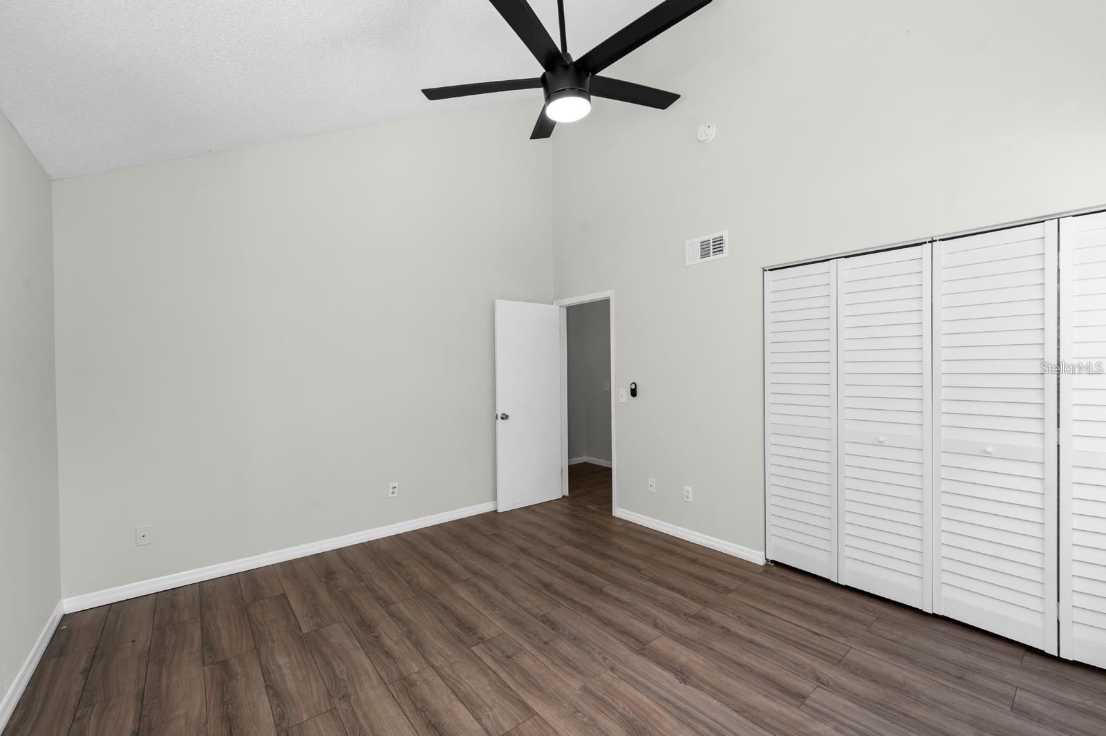 610-612 / 614-616 WARN REE CIR, NEW SMYRNA BEACH, FL, 32168