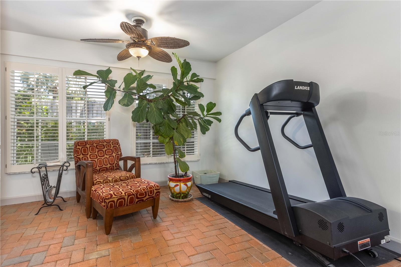 54 PELICAN PL, BELLEAIR, FL, 33756