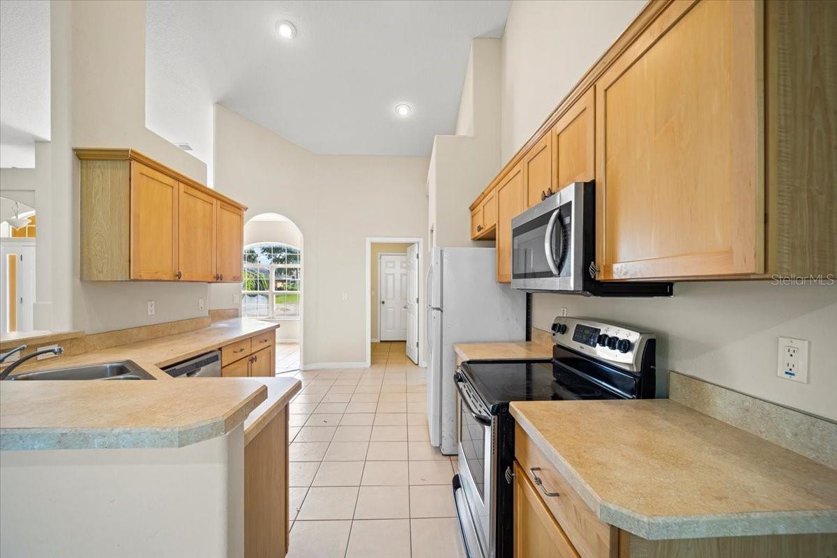 6 BALLENGER LN, PALM COAST, FL, 32137