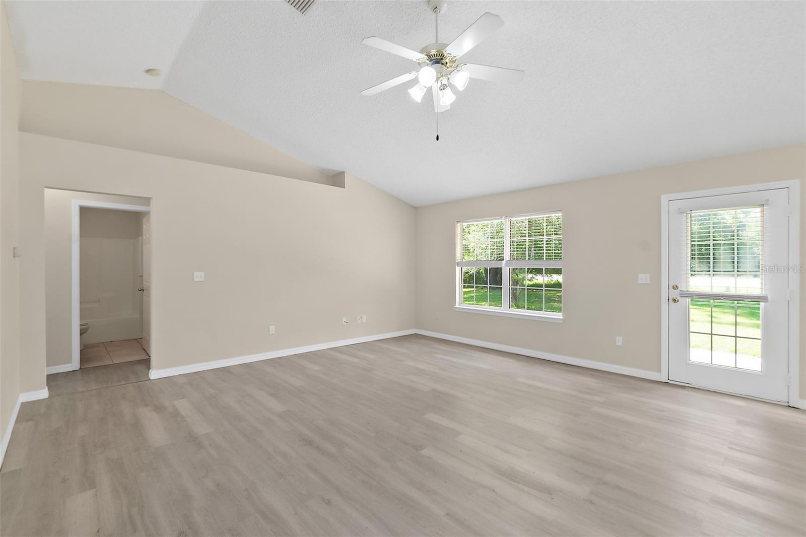 21 WHEATFIELD DR, PALM COAST, FL, 32164