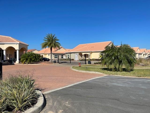 2108 SHANTINIKETAN BLVD #B8, TAVARES, FL, 32778