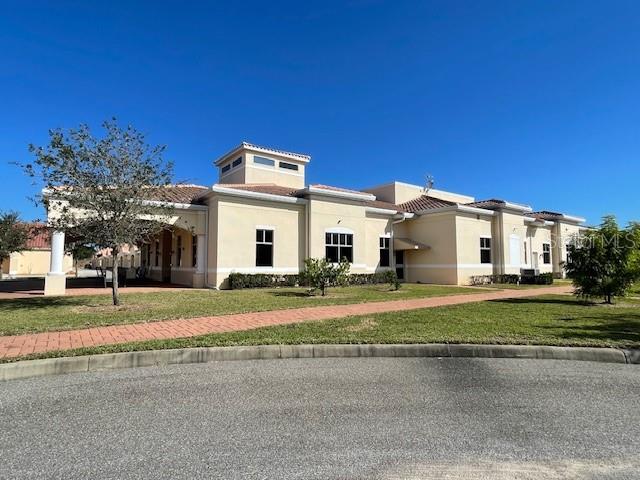 2108 SHANTINIKETAN BLVD #B8, TAVARES, FL, 32778