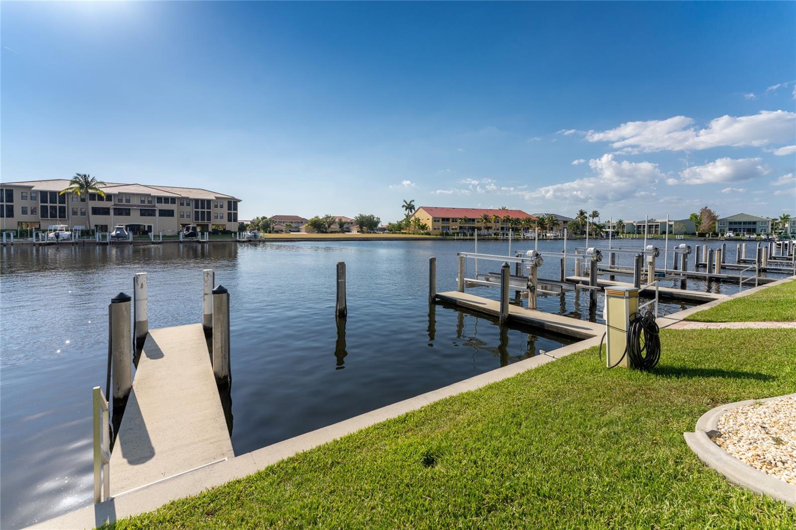 3311 WOOD THRUSH DR #113, PUNTA GORDA, FL, 33950