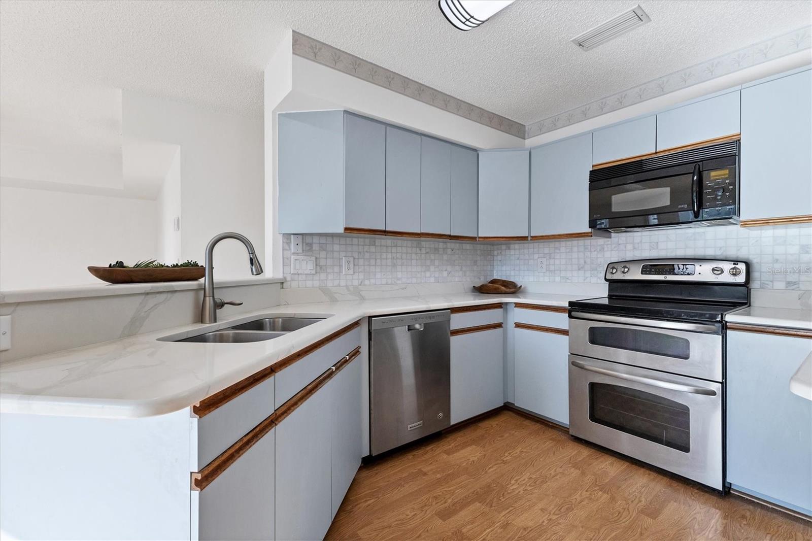 3125 57TH AVENUE CIR E, BRADENTON, FL, 34203