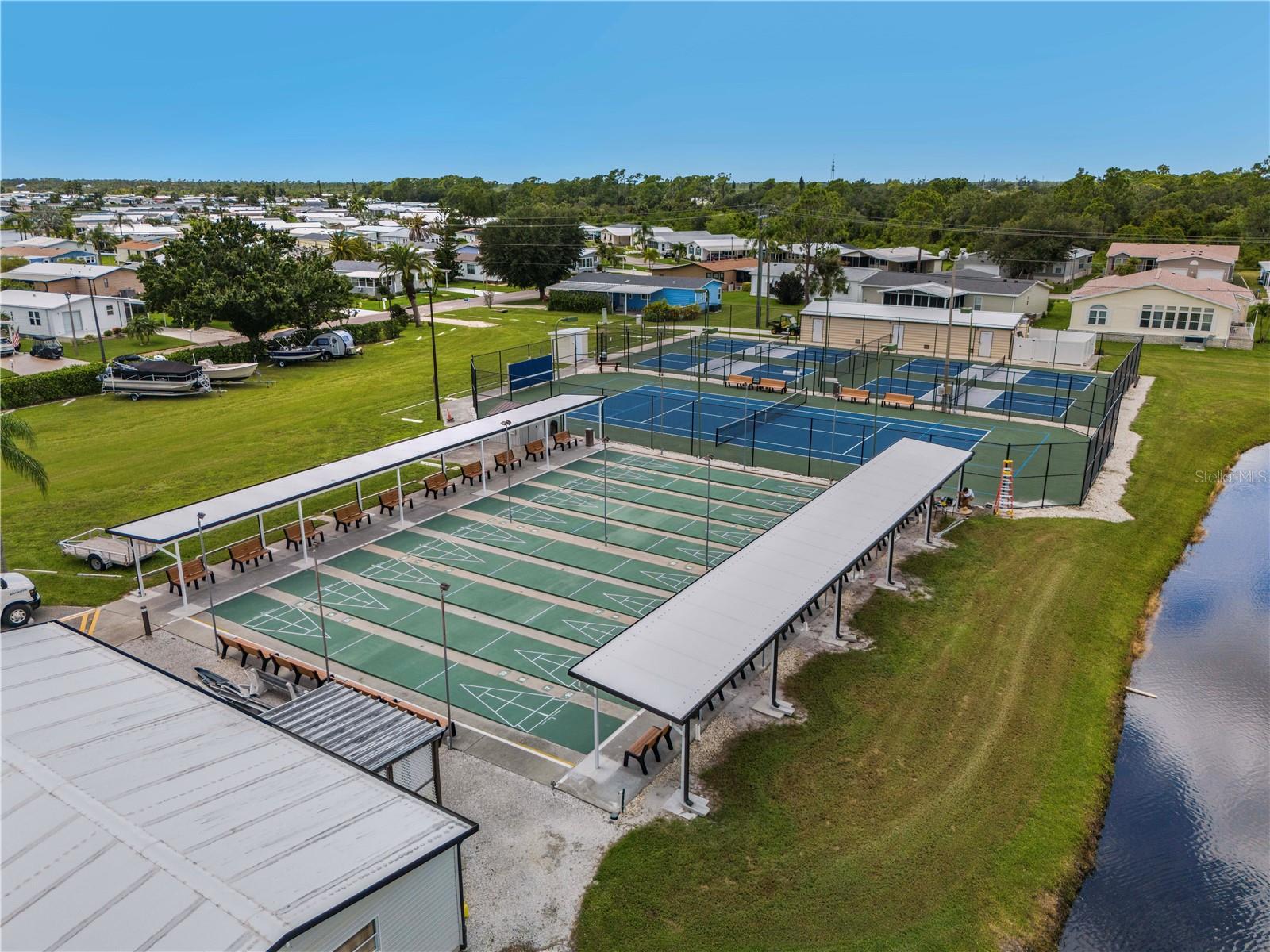 130 NAUTICAL DR, NORTH PORT, FL, 34287