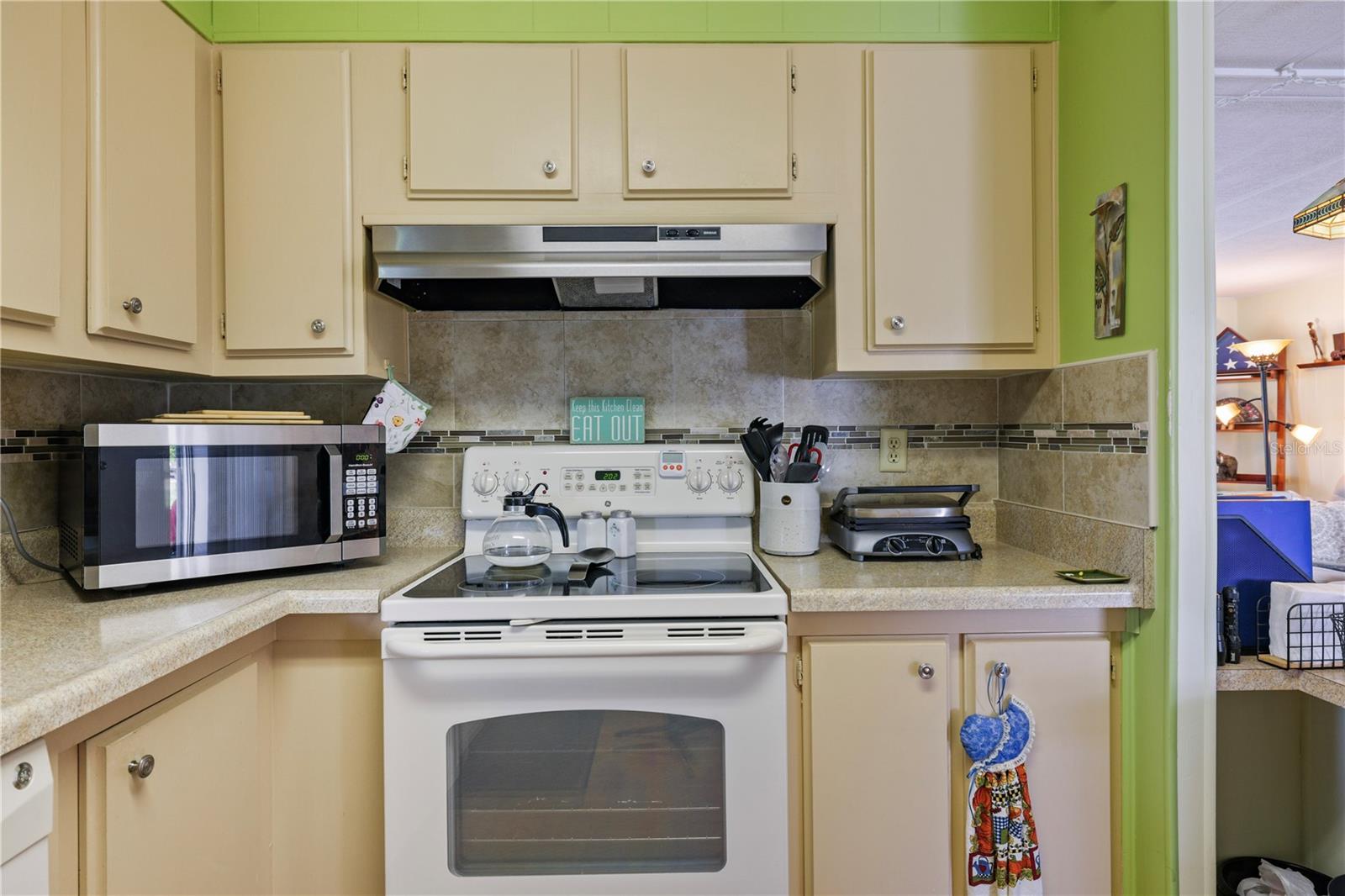 130 NAUTICAL DR, NORTH PORT, FL, 34287