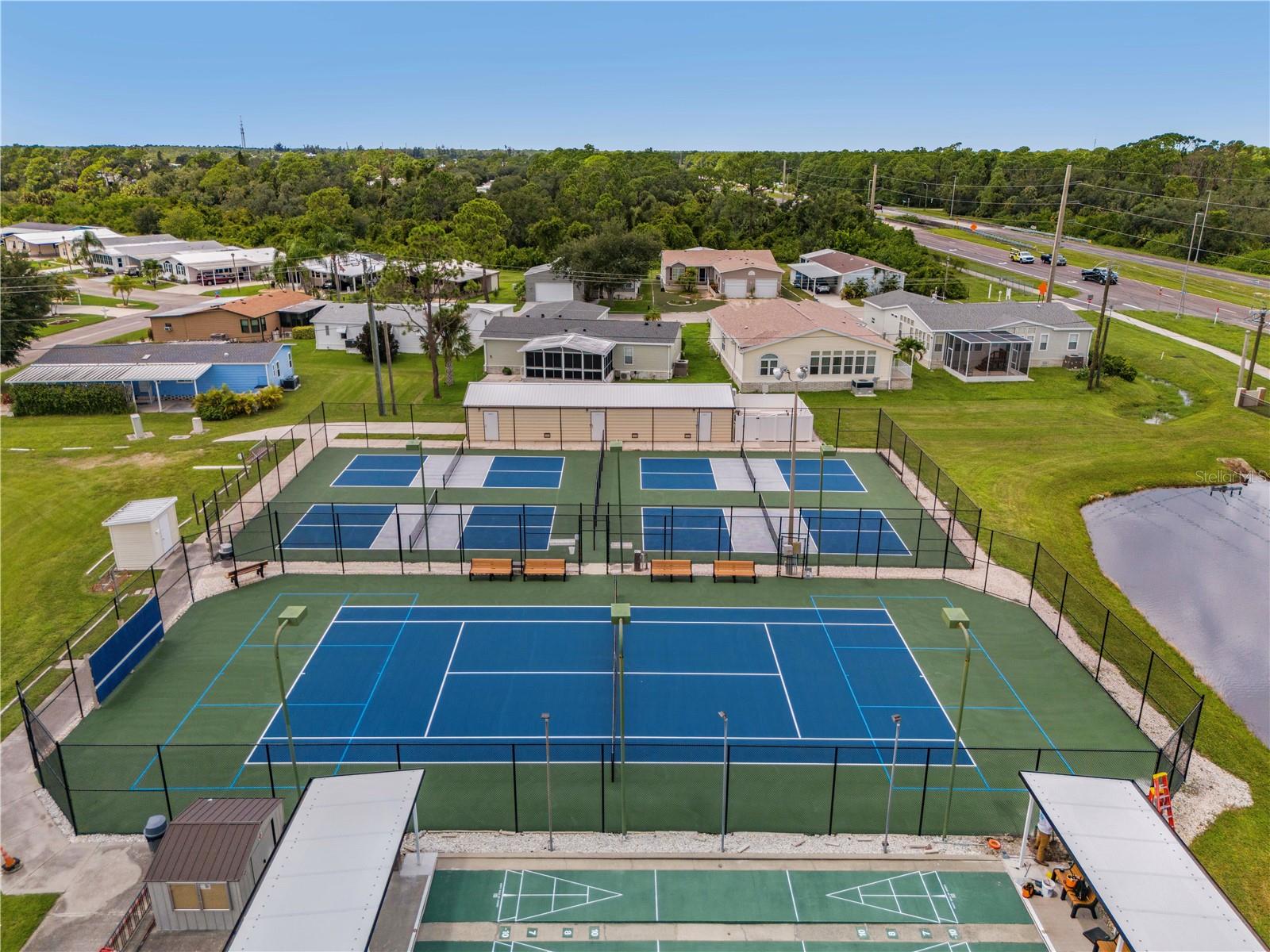 130 NAUTICAL DR, NORTH PORT, FL, 34287