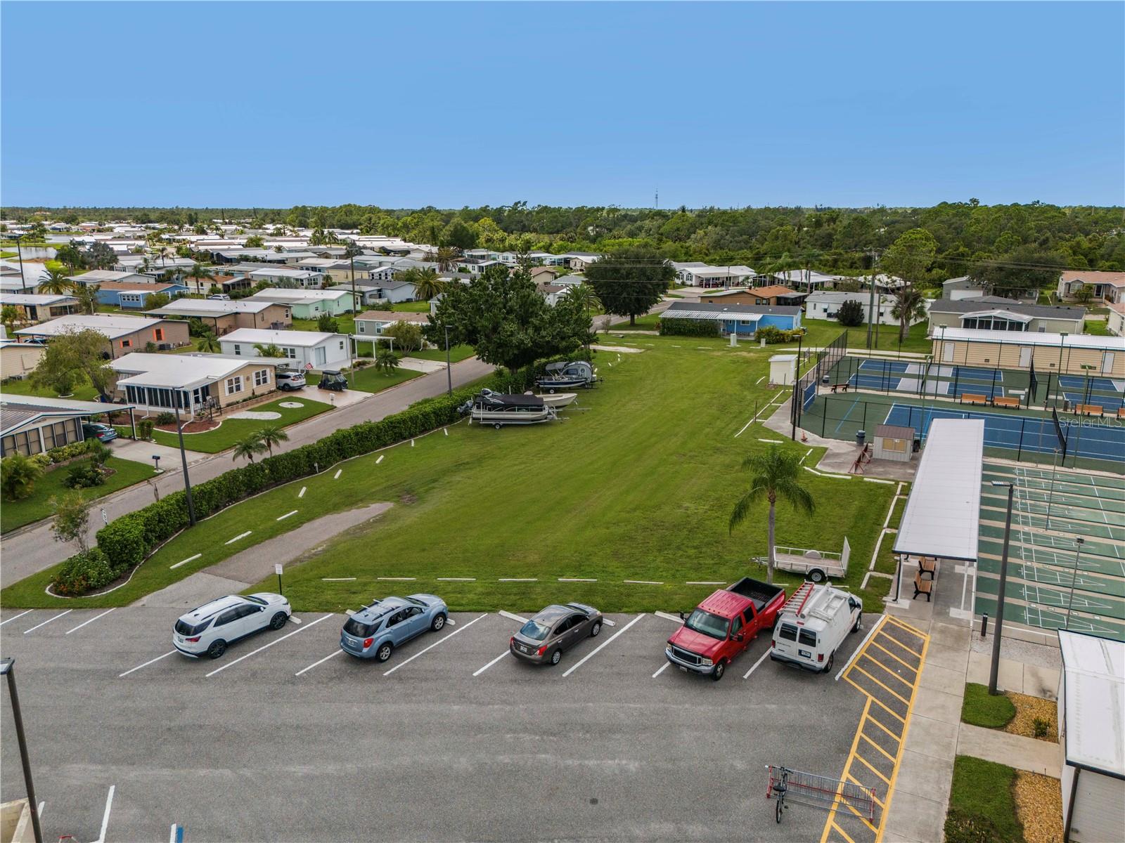 130 NAUTICAL DR, NORTH PORT, FL, 34287