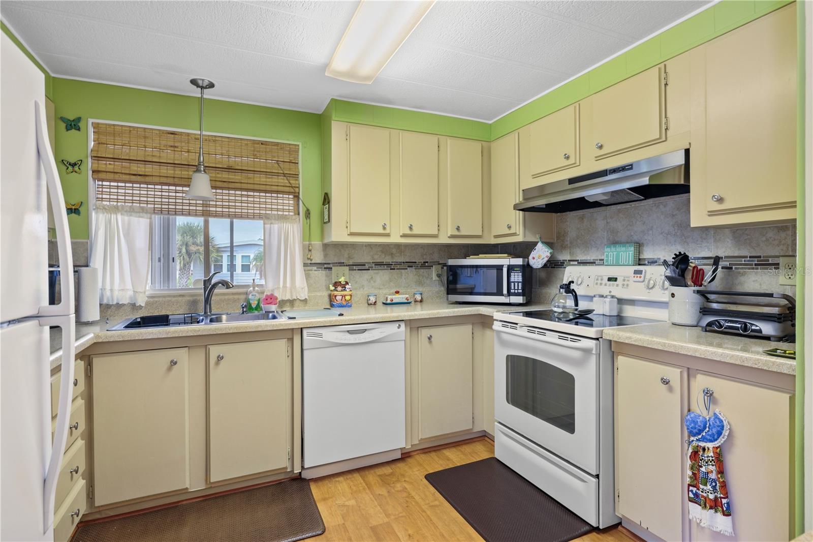130 NAUTICAL DR, NORTH PORT, FL, 34287