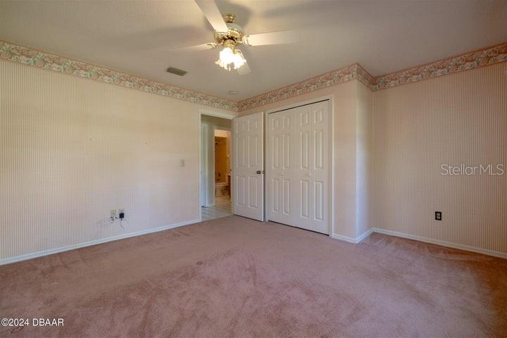 801 GEORGE HECKER DRS, SOUTH DAYTONA, FL, 32119