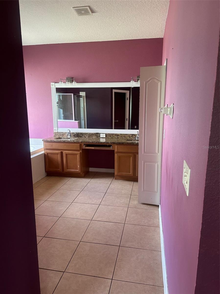 4732 MAPLETREE LOOP, WESLEY CHAPEL, FL, 33544