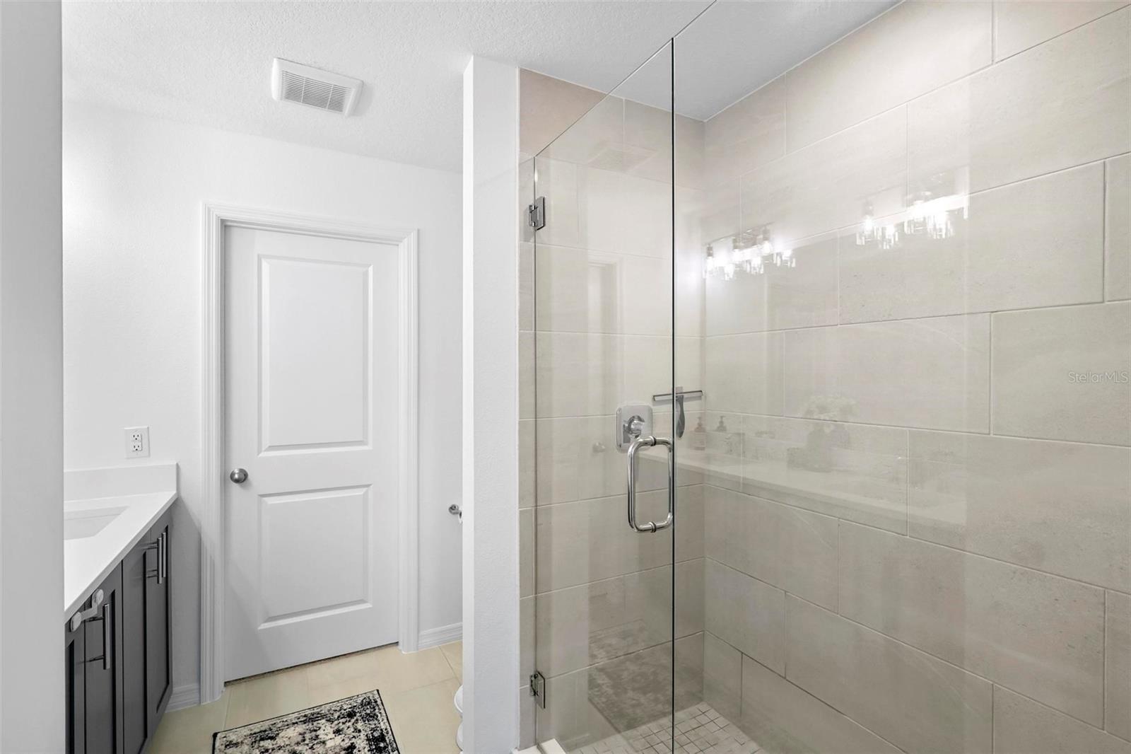 17682 NORTHLAKE GROVE DR, WINTER GARDEN, FL, 34787