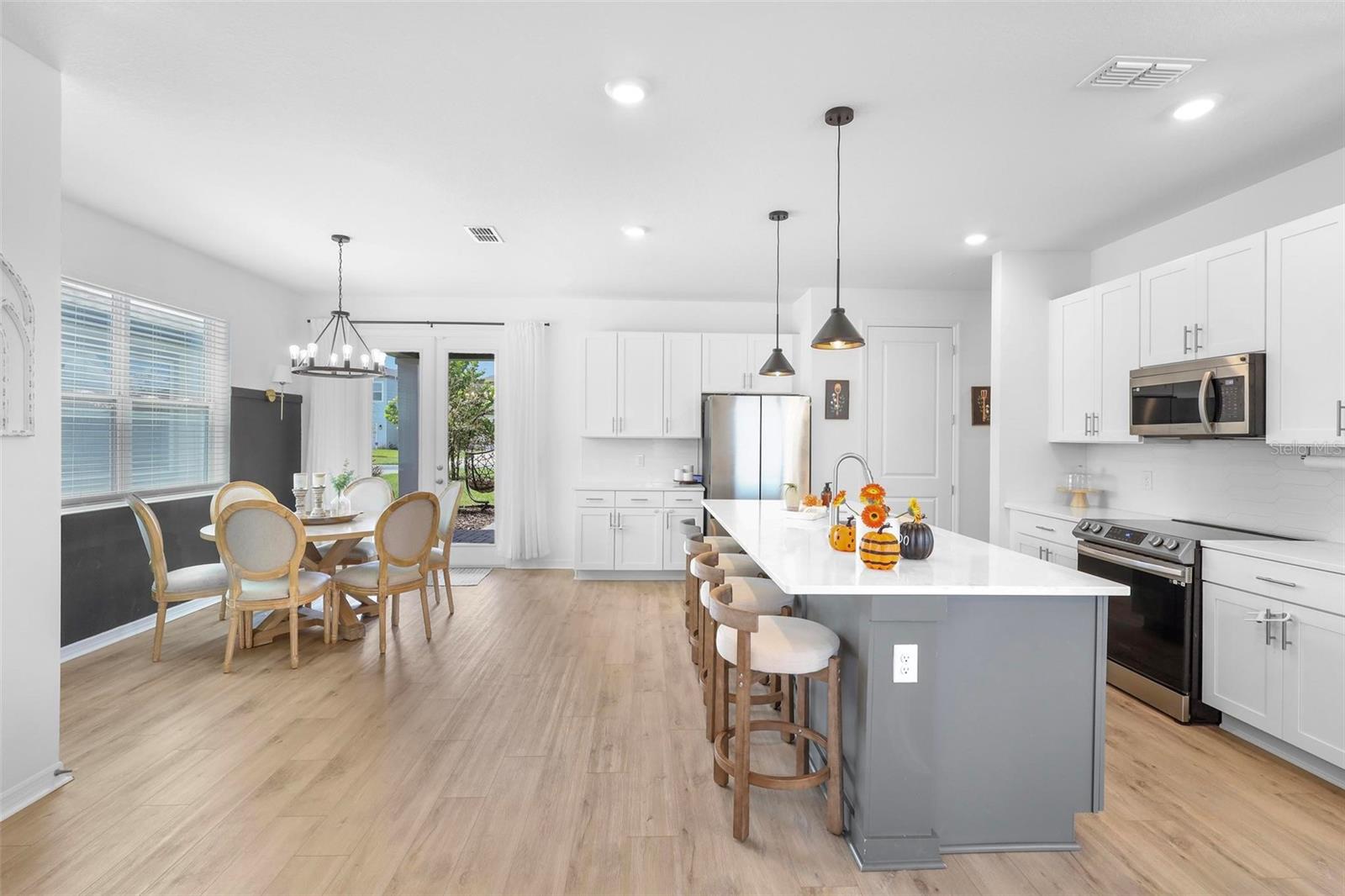 17682 NORTHLAKE GROVE DR, WINTER GARDEN, FL, 34787