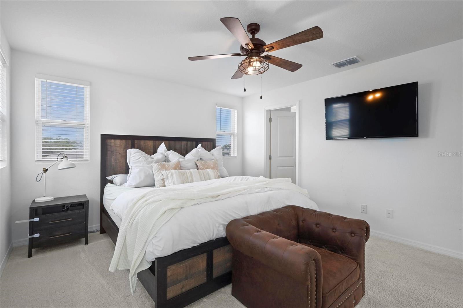 17682 NORTHLAKE GROVE DR, WINTER GARDEN, FL, 34787