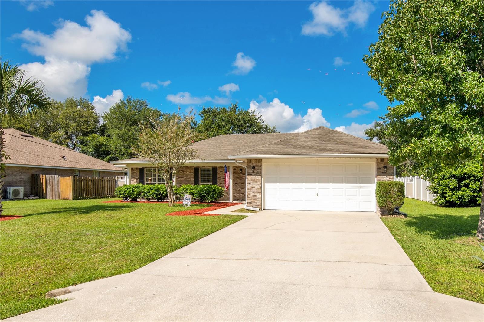 27 LYNDENHURST LN, PALM COAST, FL, 32137