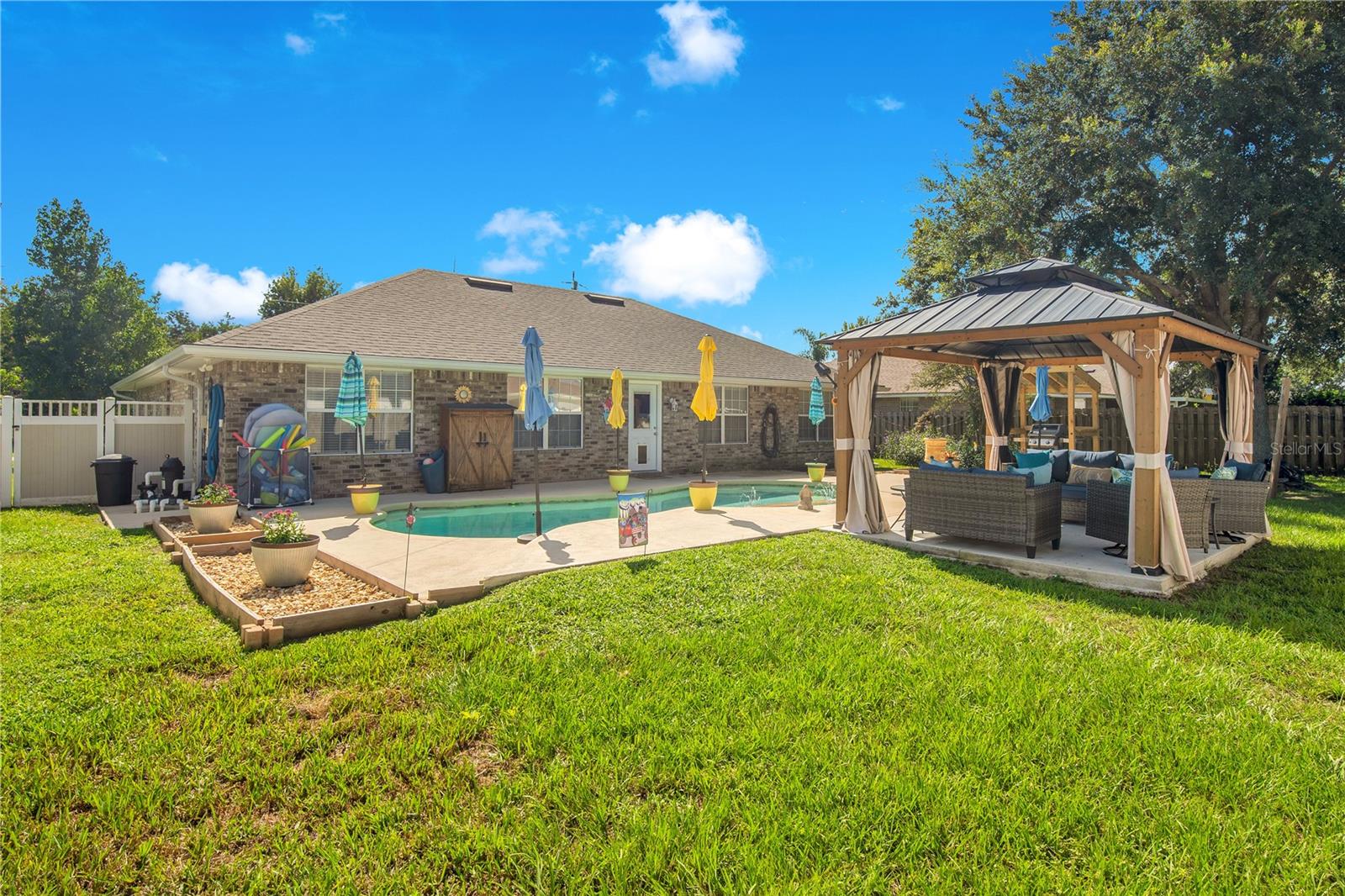 27 LYNDENHURST LN, PALM COAST, FL, 32137