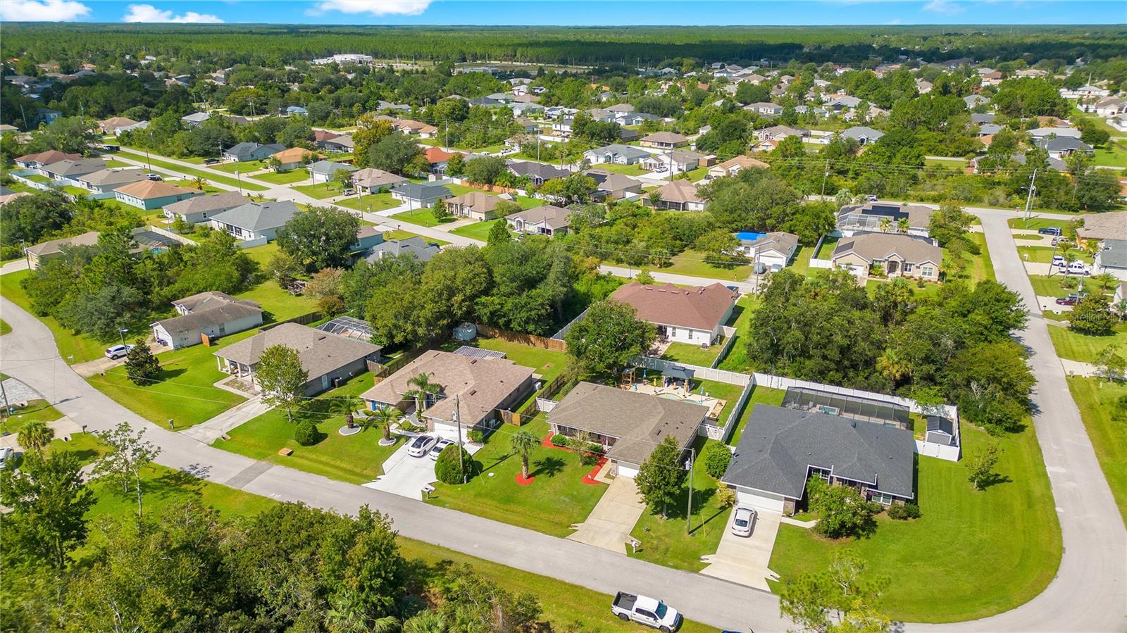 27 LYNDENHURST LN, PALM COAST, FL, 32137