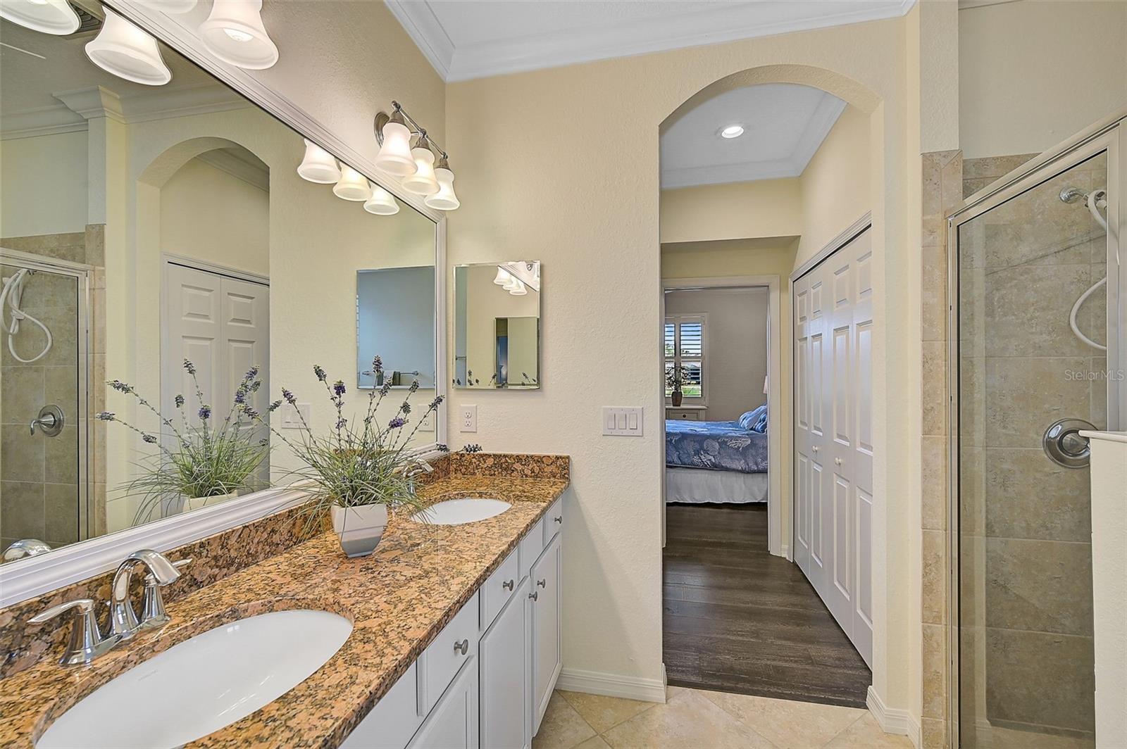 224 BABBLING BROOK RUN, BRADENTON, FL, 34212