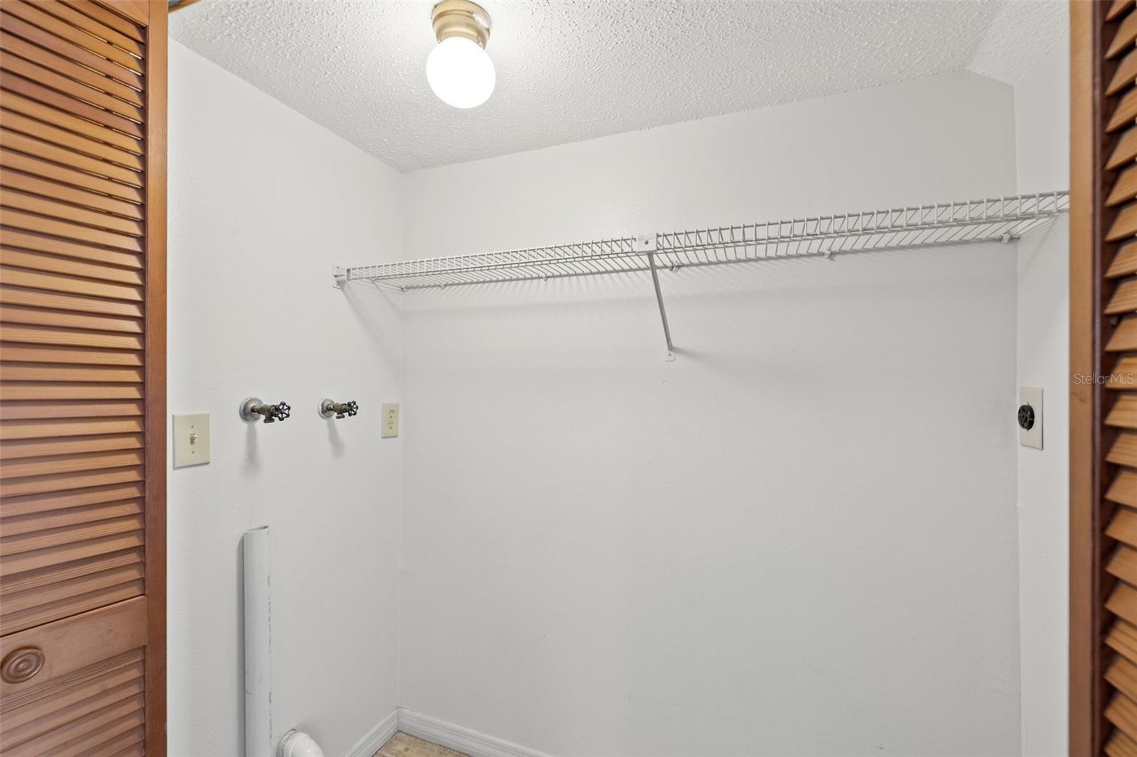 320 WINDRUSH BLVD #4, INDIAN ROCKS BEACH, FL, 33785