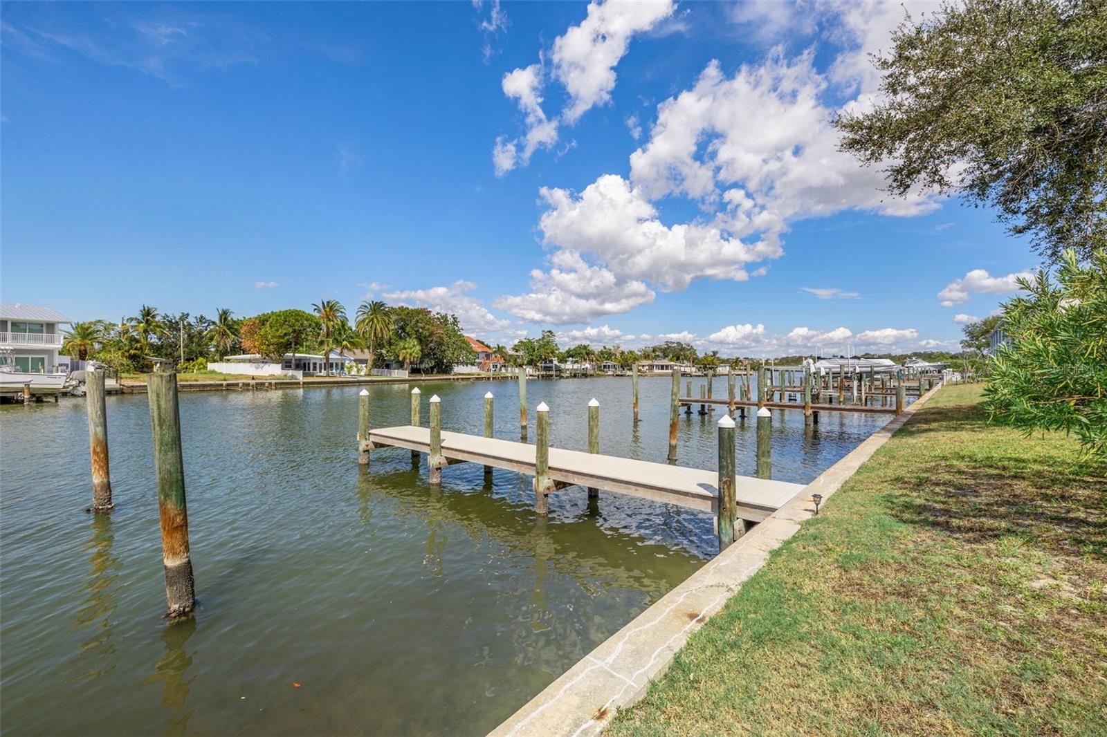 320 WINDRUSH BLVD #4, INDIAN ROCKS BEACH, FL, 33785