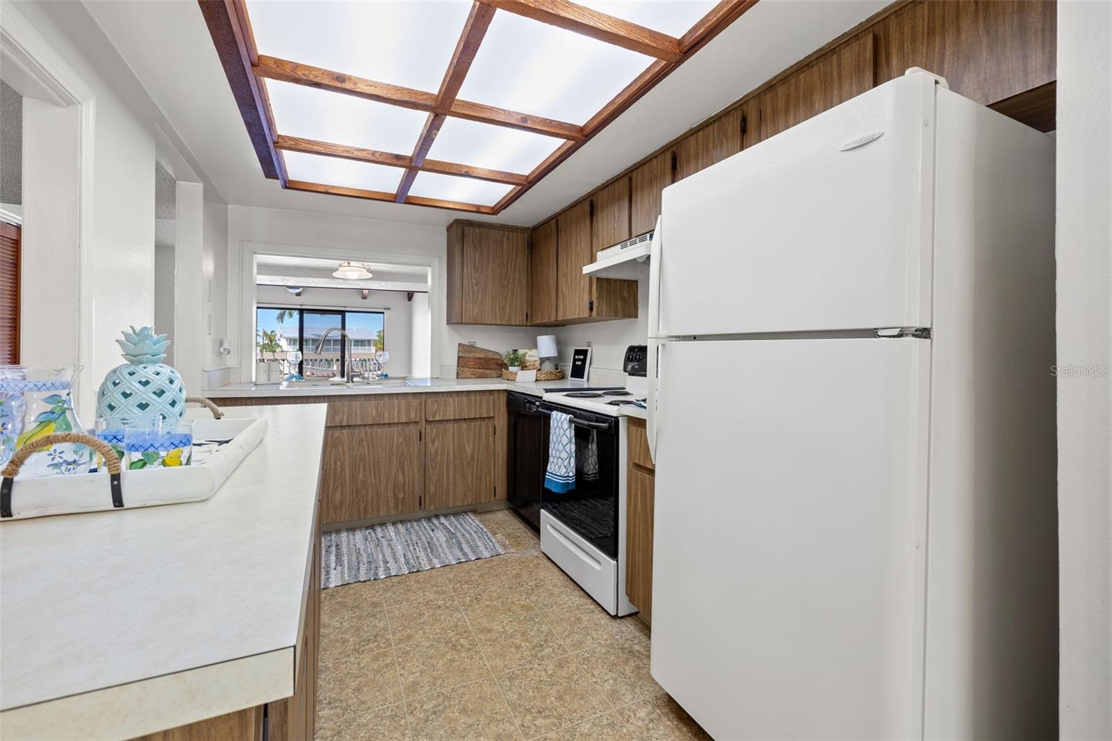 320 WINDRUSH BLVD #4, INDIAN ROCKS BEACH, FL, 33785