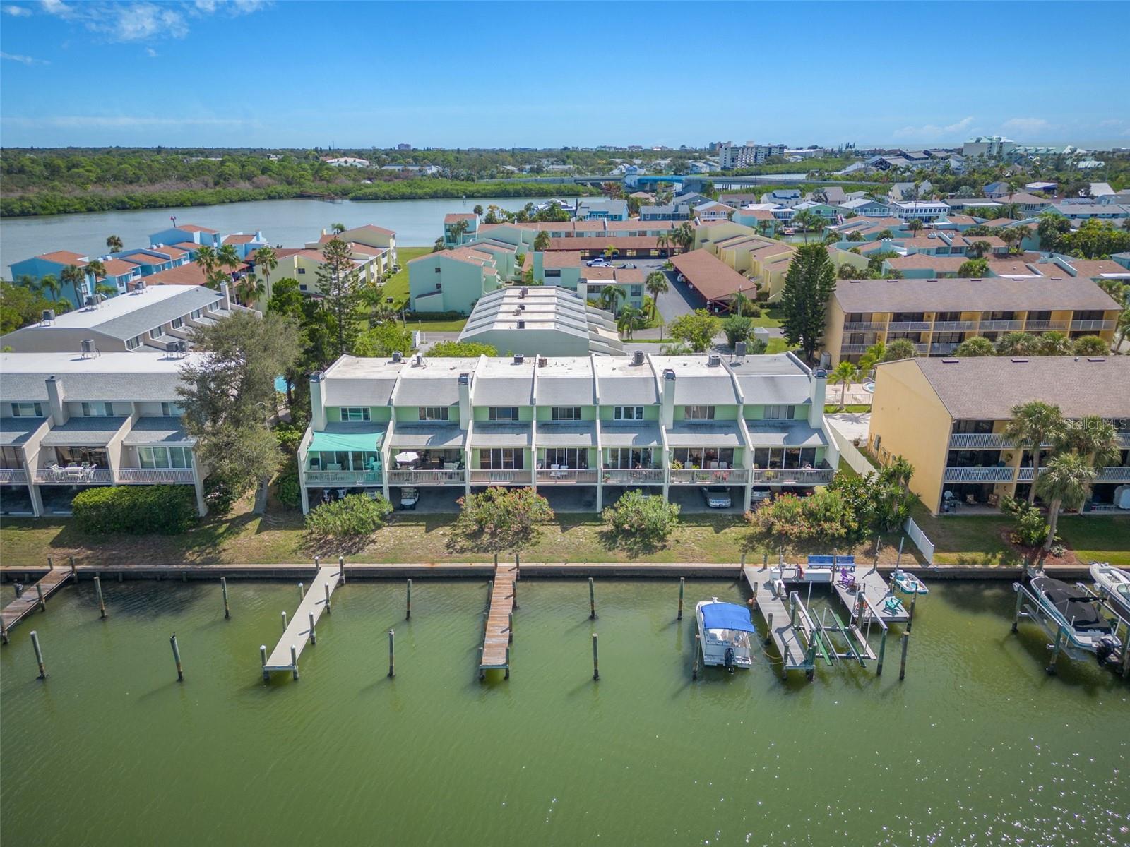 320 WINDRUSH BLVD #4, INDIAN ROCKS BEACH, FL, 33785