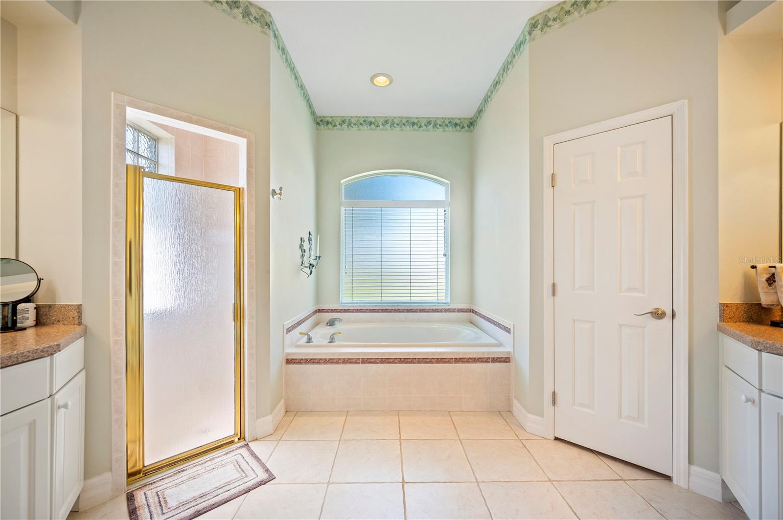 1562 AUBURN OAKS CT, AUBURNDALE, FL, 33823