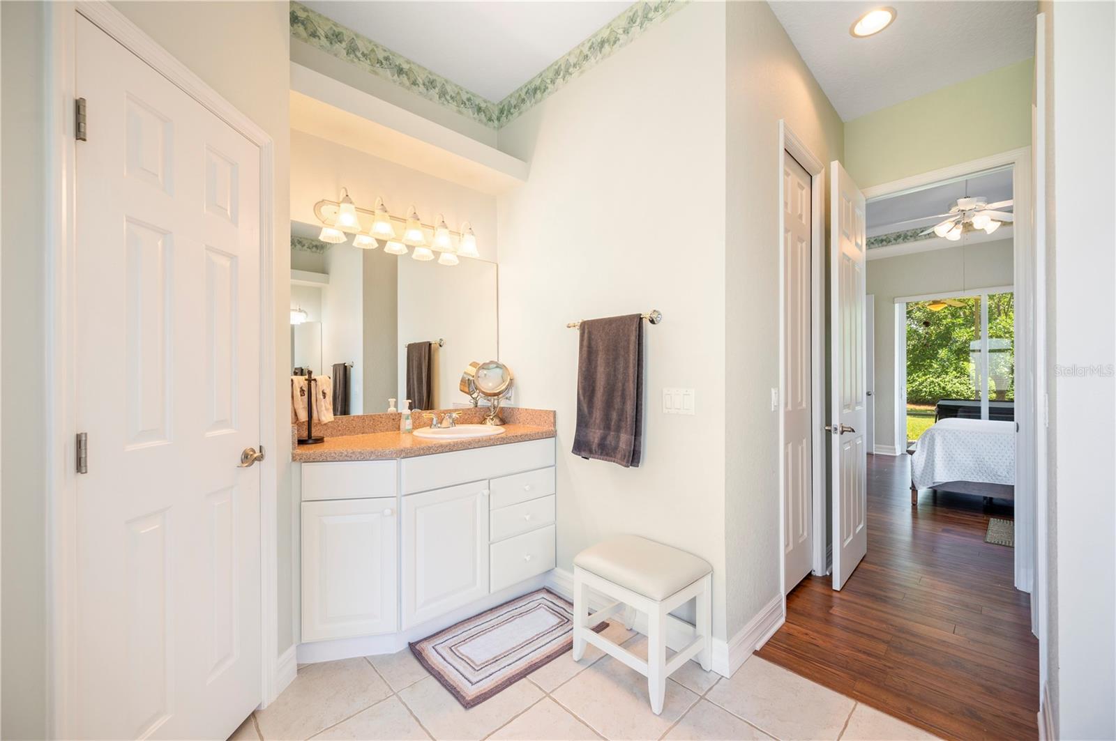 1562 AUBURN OAKS CT, AUBURNDALE, FL, 33823