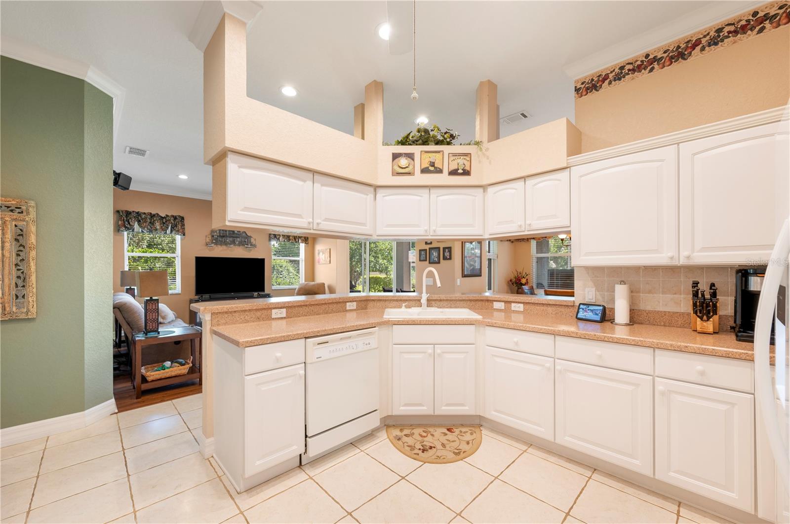 1562 AUBURN OAKS CT, AUBURNDALE, FL, 33823