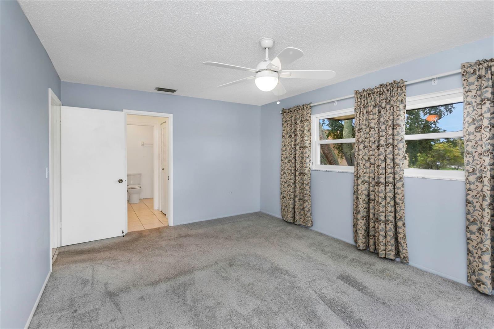 224 ASPEN CIR, SEMINOLE, FL, 33777
