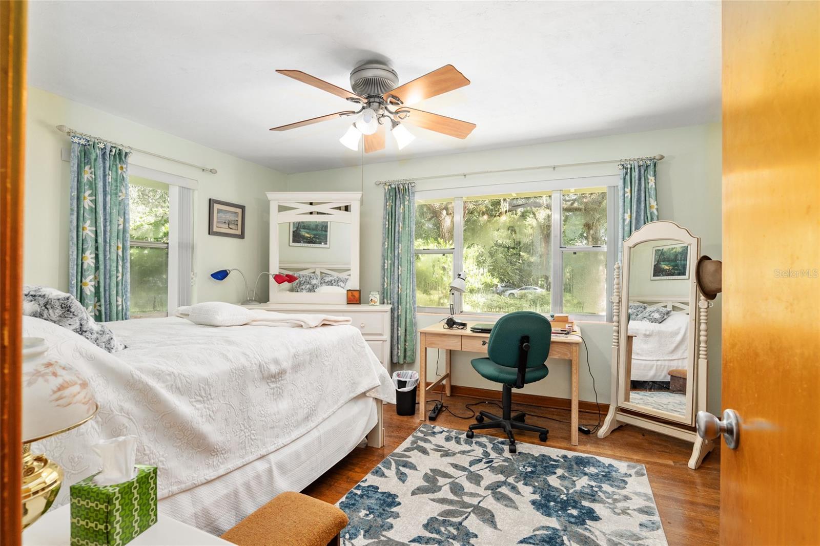 3755 W UNIVERSITY AVE, GAINESVILLE, FL, 32607
