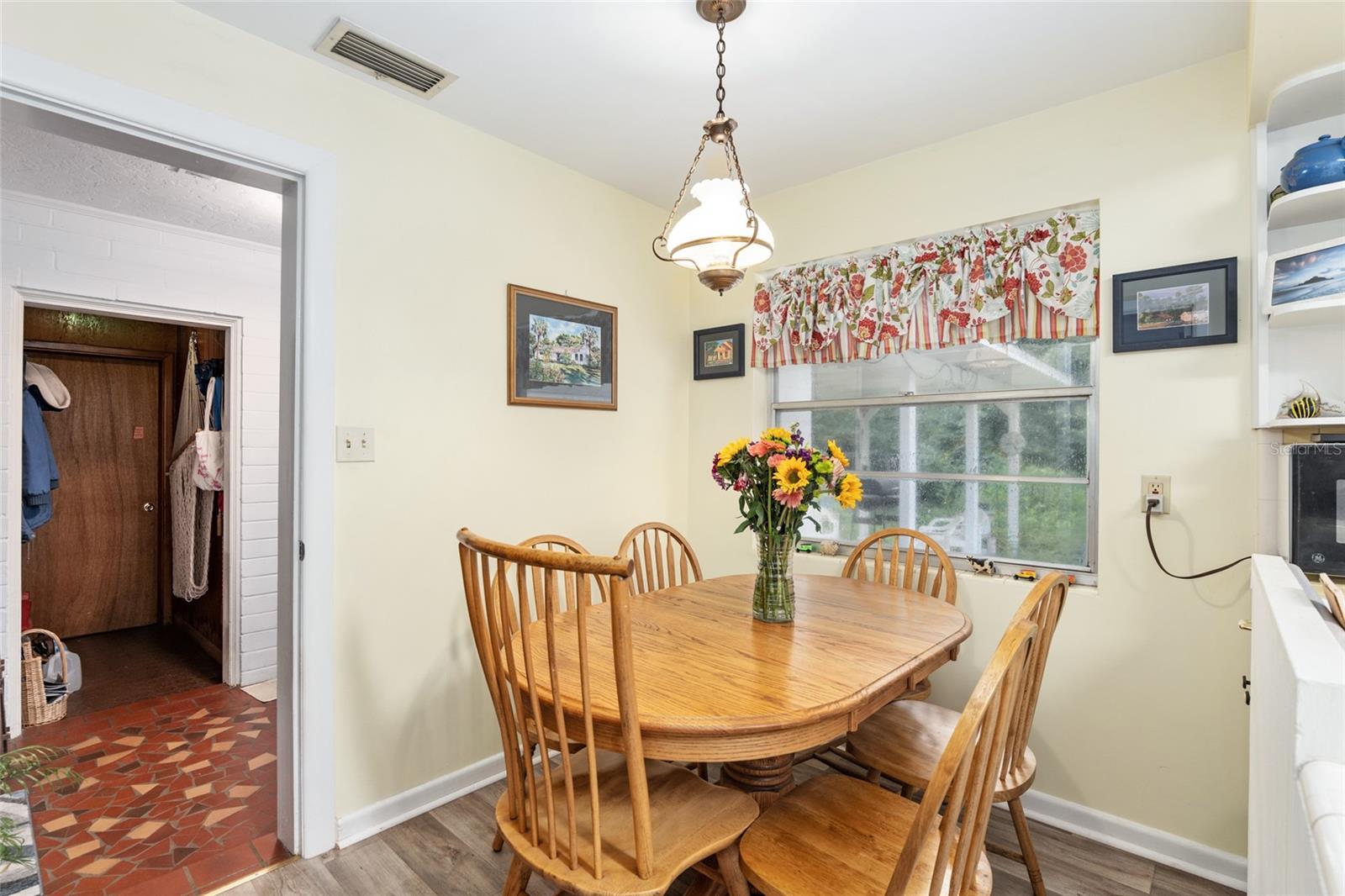 3755 W UNIVERSITY AVE, GAINESVILLE, FL, 32607