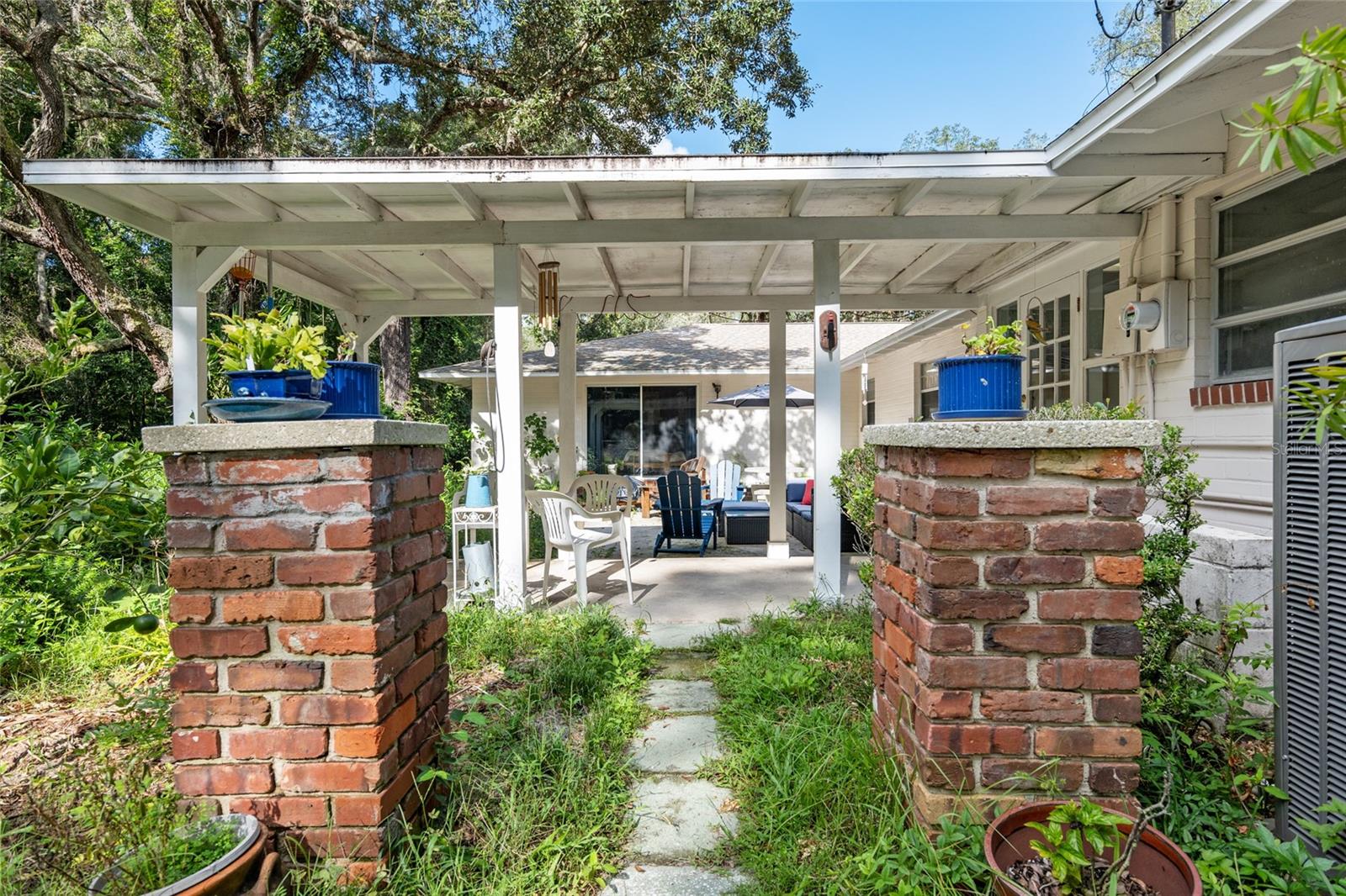 3755 W UNIVERSITY AVE, GAINESVILLE, FL, 32607