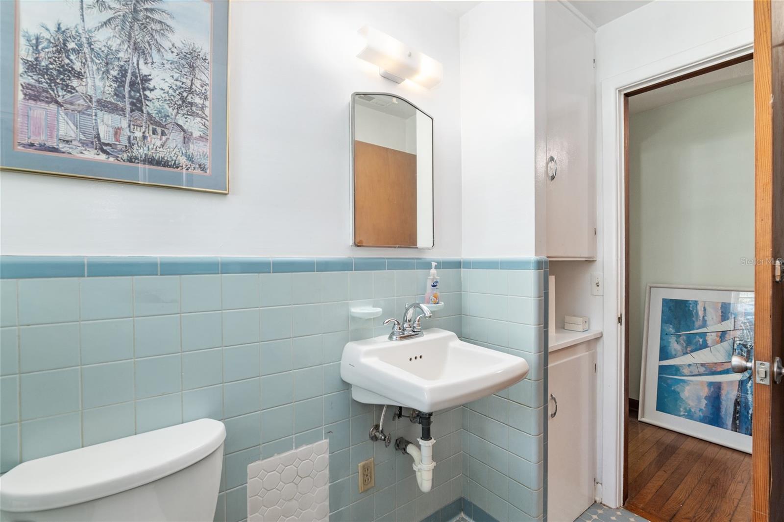 3755 W UNIVERSITY AVE, GAINESVILLE, FL, 32607